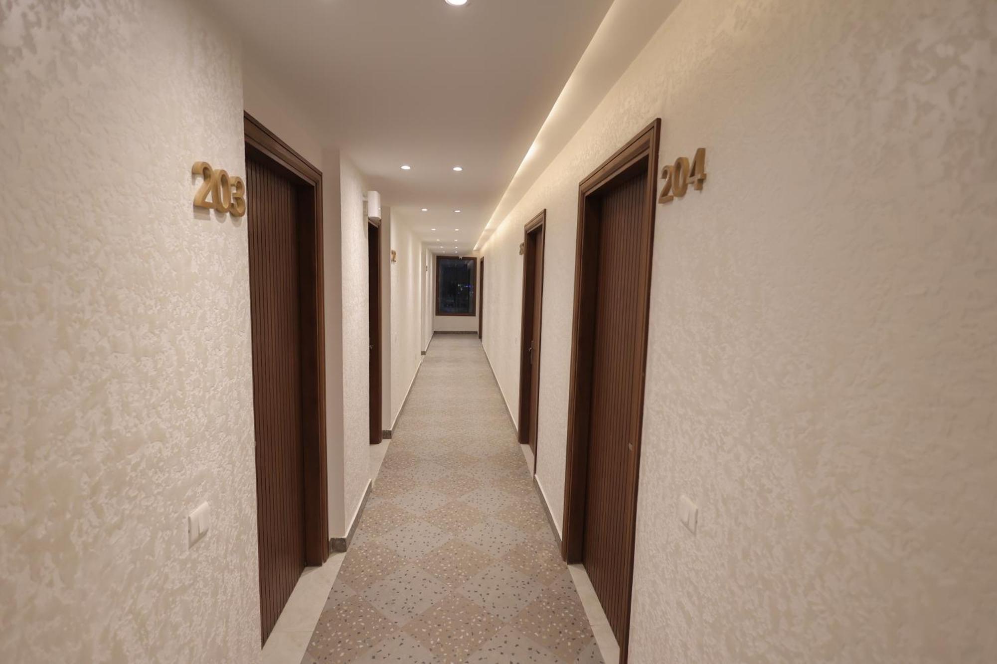 Hotel Regal Palm Moradabad Zewnętrze zdjęcie