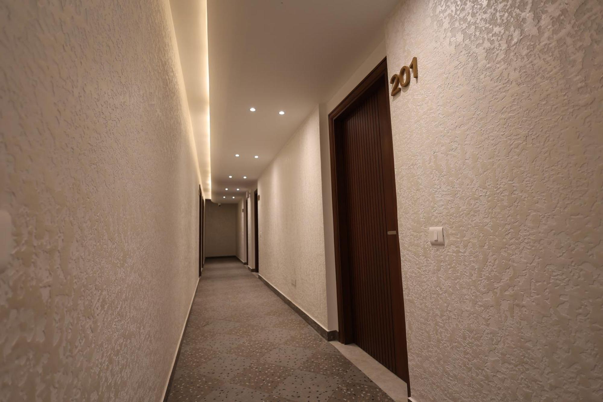 Hotel Regal Palm Moradabad Zewnętrze zdjęcie
